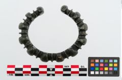 Foto von Bronzebuckelarmreif (NHMW-PRAE-023950)